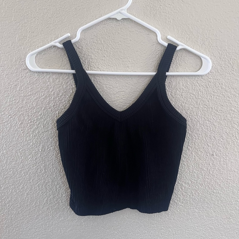 Arizona Jean Company Black Ribbed V-Neck Tank